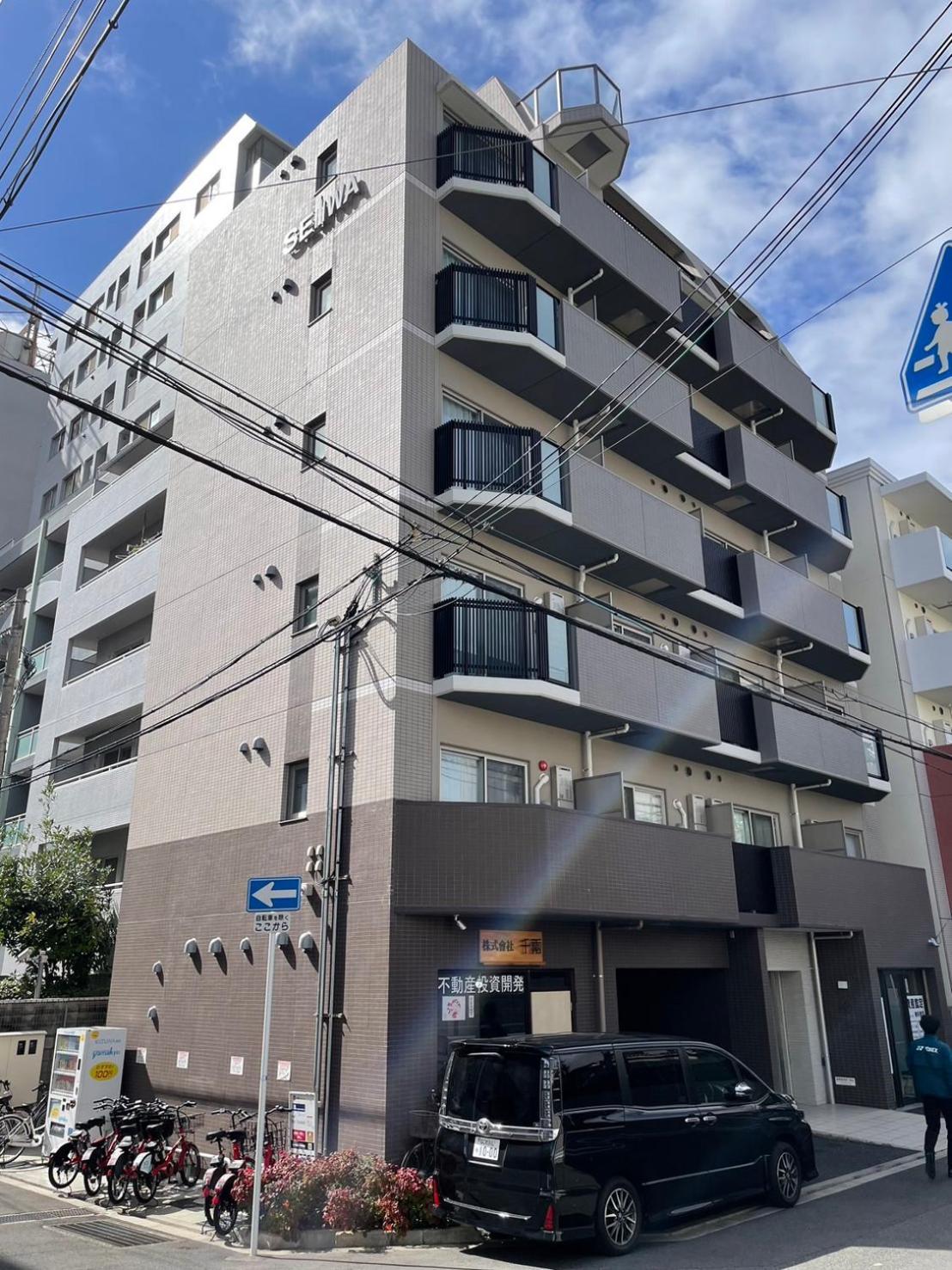 Color Tsuruhashi Apartemen Osaka