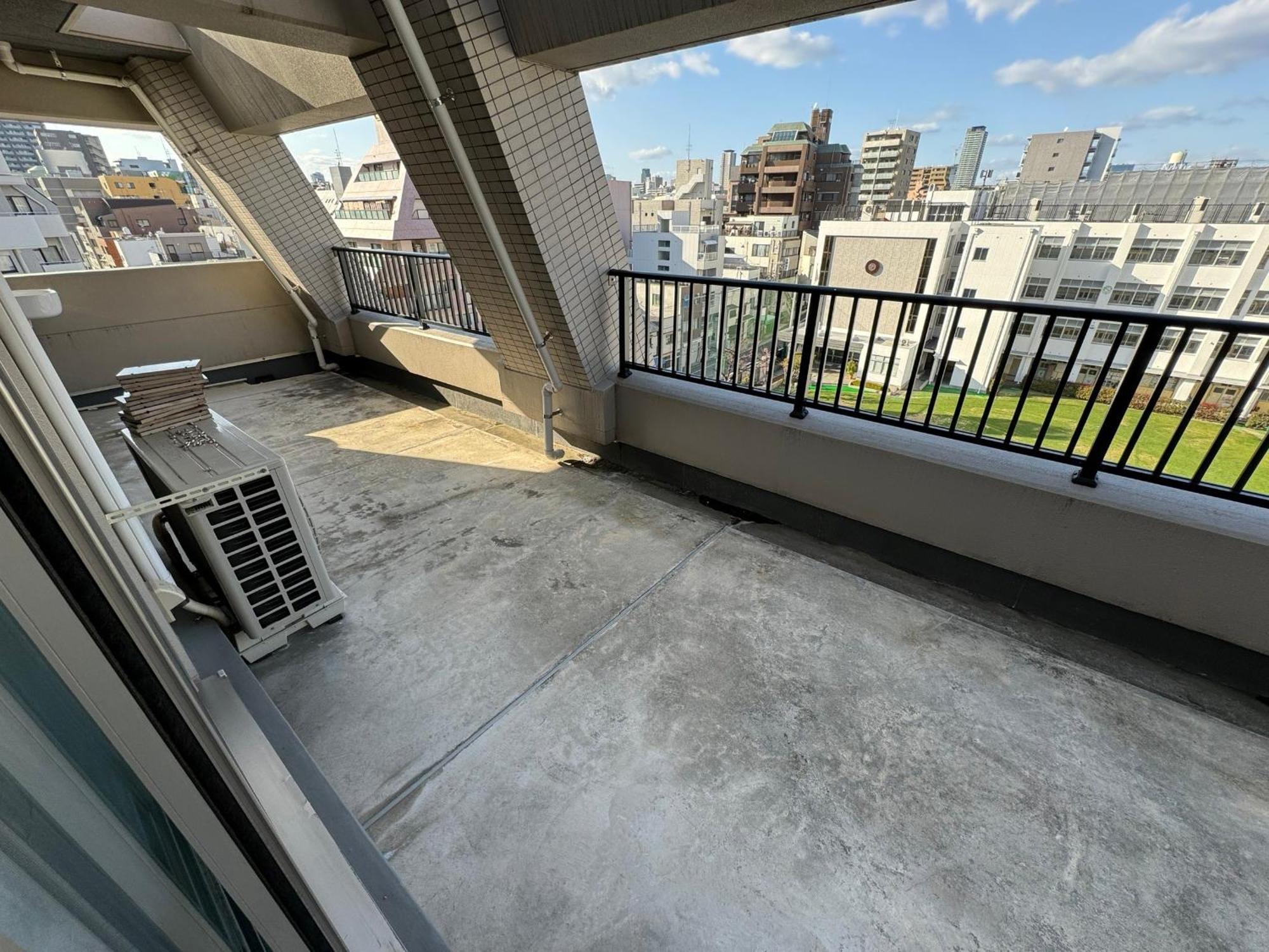 Color Tsuruhashi Apartemen Osaka